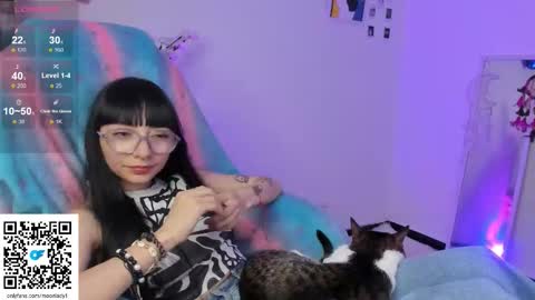 MOON  online show from 10-03-25, 01:13