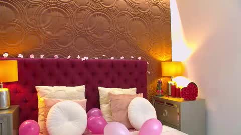 Snapshot of moonligt_iris chatting on 02-17-26, 05:26 moonligt_iris online show from 02-17-26, 05:26