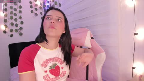 moonliight__ online show from 01-16-25, 01:37