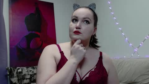 Kate online show from 10-16-25, 09:16