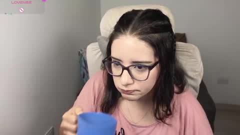 Moon Woman online show from 11-06-25, 06:25