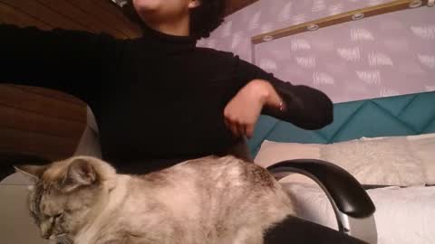 Michelle online show from 03-06-25, 02:09