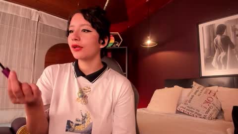 Michelle online show from 02-07-26, 01:04