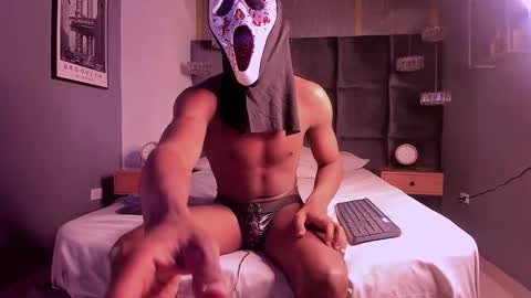 Mmorenito online show from 10-31-25, 07:59