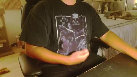 Snapshot of moreofthis chatting on 09-25-25, 05:33 Didier online show from 09-25-25, 05:33