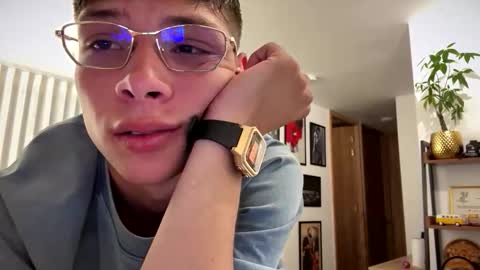   online show from 09-30-25, 11:43