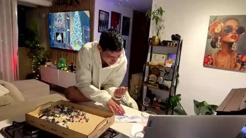   online show from 11-12-25, 12:55