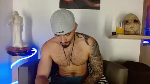 morgan online show from 11-12-25, 08:08