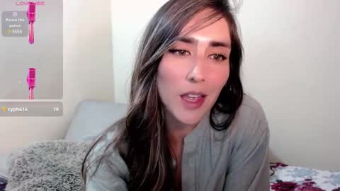 Snapshot of moriahhoe chatting on 02-13-25, 07:10 Moriah online show from 02-13-25, 07:10