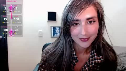 Snapshot of moriahhoe chatting on 02-20-25, 07:08 Moriah online show from 02-20-25, 07:08