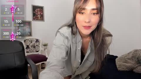 Snapshot of moriahhoe chatting on 10-08-25, 07:33 Moriah online show from 10-08-25, 07:33