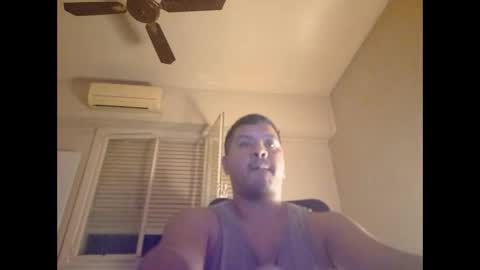 Snapshot of morocho777 chatting on 12-19-24, 05:07 Bruno online show from 12-19-24, 05:07