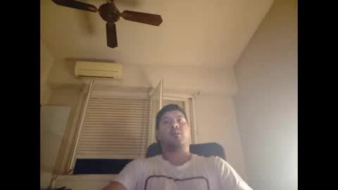 Snapshot of morocho777 chatting on 01-08-25, 04:55 Bruno online show from 01-08-25, 04:55