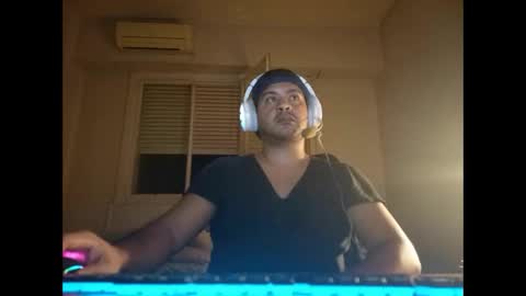 Snapshot of morocho777 chatting on 03-09-25, 06:39 Bruno online show from 03-09-25, 06:39