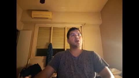 Snapshot of morocho777 chatting on 09-19-25, 04:58 Bruno online show from 09-19-25, 04:58