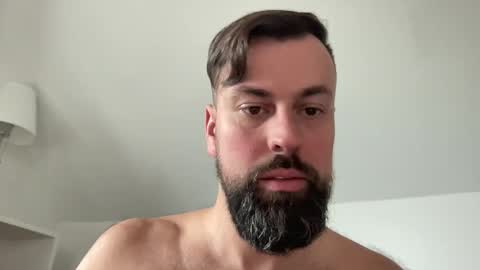 Snapshot of morty87geil chatting on 01-21-25, 10:41 morty87geil online show from 01-21-25, 10:41