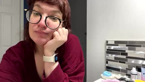 Mossy Mommy online show from 02-17-25, 01:53