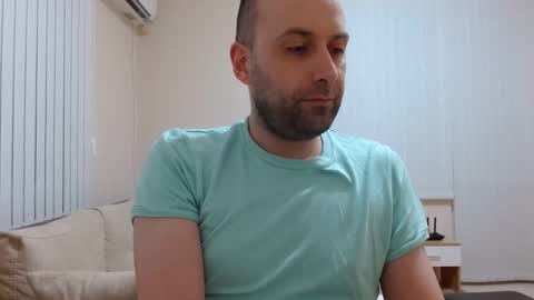 Snapshot of mostwanted7 chatting on 11-04-25, 06:18 mostwanted7 online show from 11-04-25, 06:18