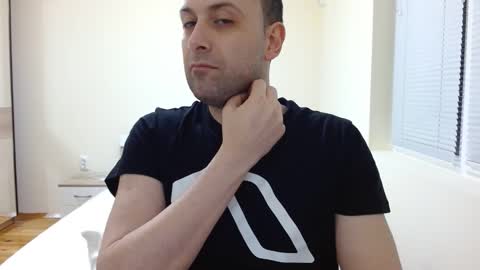 Snapshot of mostwanted7 chatting on 11-27-25, 05:04 mostwanted7 online show from 11-27-25, 05:04