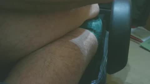 Snapshot of moth12 chatting on 03-01-26, 09:55 moth12 online show from 03-01-26, 09:55