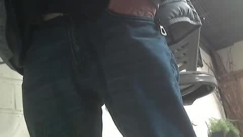 Snapshot of motofann2 chatting on 01-12-26, 12:05 motofann2 online show from 01-12-26, 12:05