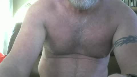 motorguy08 online show from 11-26-25, 09:16