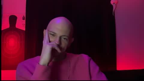 mount_vesuvius online show from 10-17-25, 04:04