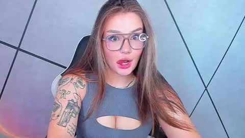 Carolina online show from 10-19-25, 08:04