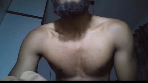 Snapshot of mouthcumer chatting on 02-02-25, 08:41 Shayy online show from 02-02-25, 08:41