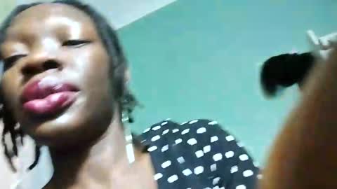 Mouthymiss online show from 03-06-25, 12:41