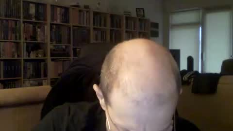 Snapshot of moviem1978 chatting on 01-01-25, 01:27 Frederik online show from 01-01-25, 01:27