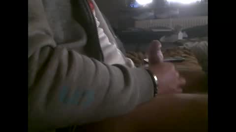 mowgli1977 online show from 11-11-25, 10:37