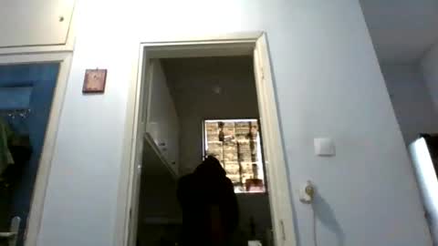 mppempis81 online show from 12-18-25, 06:08