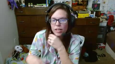 Snapshot of mr_and_mrs_dragon chatting on 01-29-25, 05:45 Mr and Mrs Dragon online show from 01-29-25, 05:45