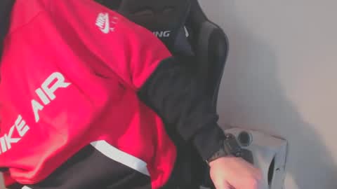 mr_boombastic2021 online show from 02-08-25, 10:39