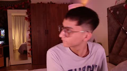 Snapshot of mr_evan1 chatting on 12-10-24, 12:05 Mr Evans online show from 12-10-24, 12:05