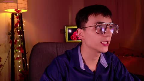 Snapshot of mr_evan1 chatting on 12-31-24, 04:46 Mr Evans online show from 12-31-24, 04:46