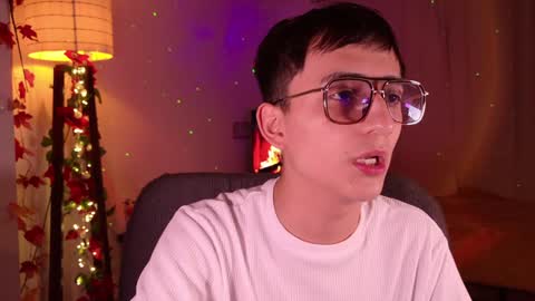 Snapshot of mr_evan1 chatting on 01-03-25, 02:08 Mr Evans online show from 01-03-25, 02:08