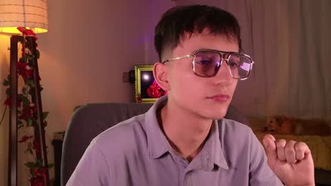 Snapshot of mr_evan1 chatting on 01-14-25, 01:38 Mr Evans online show from 01-14-25, 01:38