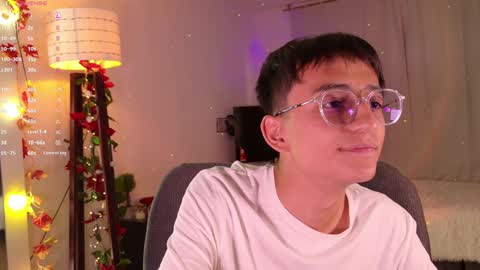 Snapshot of mr_evan1 chatting on 01-24-25, 06:35 Mr Evans online show from 01-24-25, 06:35