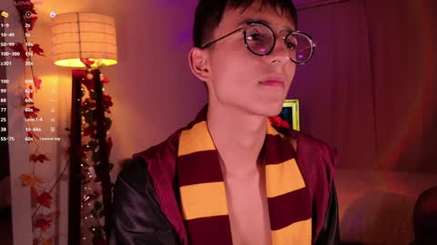 Snapshot of mr_evan1 chatting on 01-27-25, 06:09 Mr Evans online show from 01-27-25, 06:09