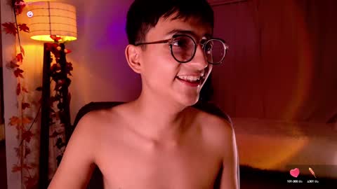 Snapshot of mr_evan1 chatting on 02-17-25, 07:21 Mr Evans online show from 02-17-25, 07:21