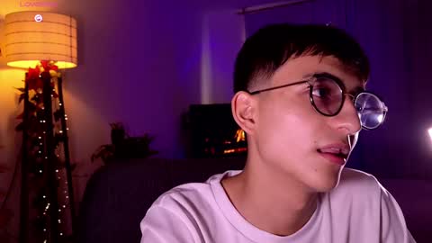 Snapshot of mr_evan1 chatting on 03-02-25, 05:14 Mr Evans online show from 03-02-25, 05:14