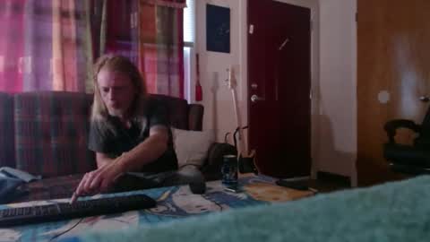 mr_happy12 online show from 09-08-25, 10:53