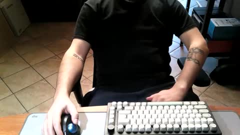 mr_kaa online show from 02-16-25, 01:38