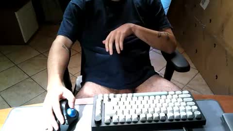 mr_kaa online show from 10-12-25, 03:44