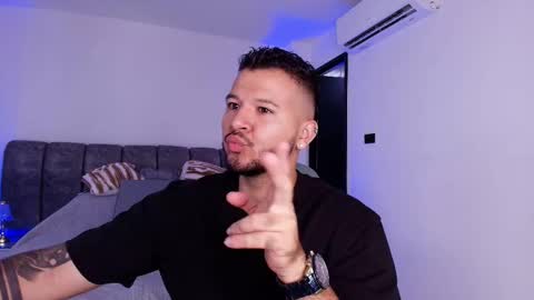 MIKEE online show from 11-28-25, 03:09