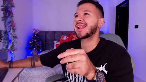 MIKEE online show from 12-15-25, 03:11