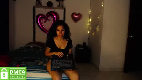 Mr  Mrs Curie online show from 12-11-24, 01:15