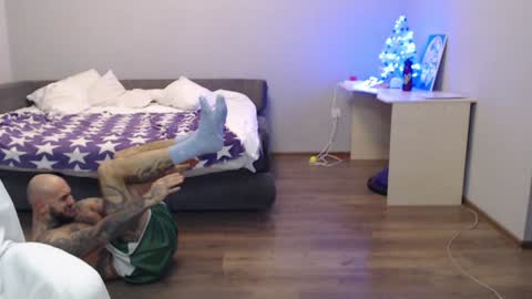 mr_nobody313 online show from 12-22-24, 04:59